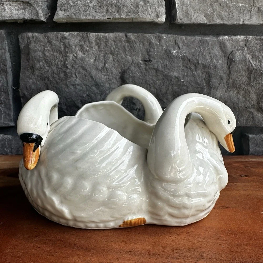 Vtg Lusterware CIRCLE OF SWANS Goose Dish Bowl Planter Japan Candy White Dish